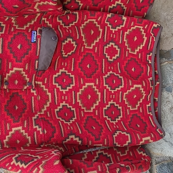 Patagonia synchilla  molten lava fleece aztec pullover - Picture 5 of 15